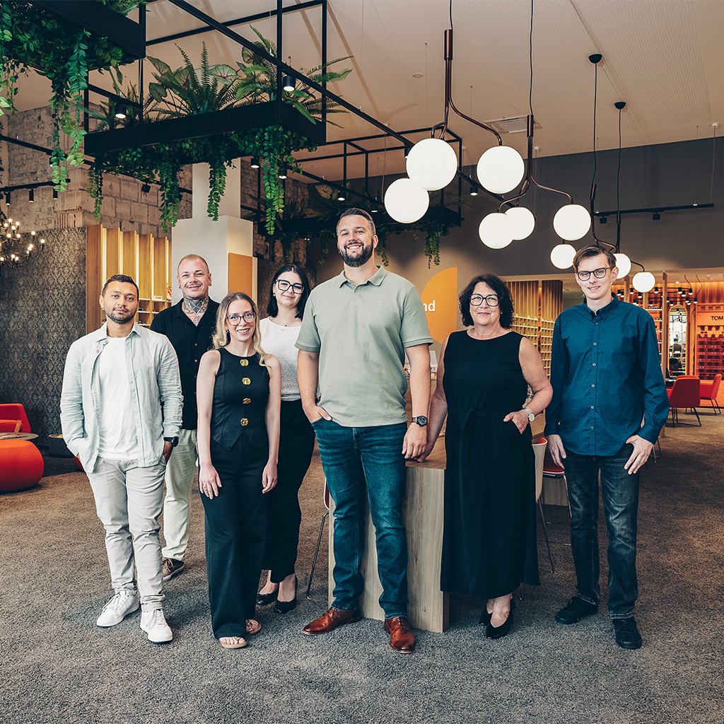 Neusehland Niederlassungsleiter Jonathan Gotthardt mit Team